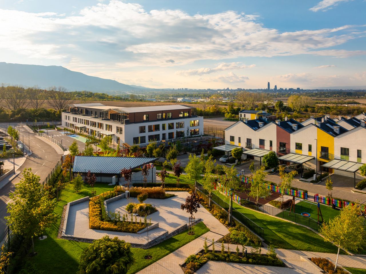 Campus Lozen Park participates in the contest Building of the Year, 2025